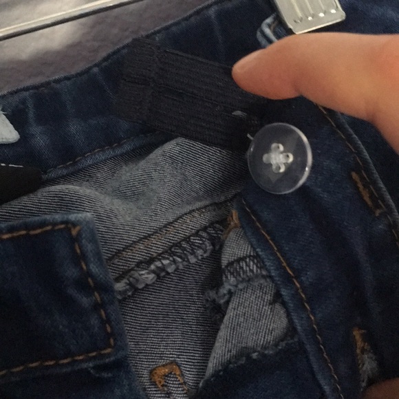 Girl’s Jean Shorts - Picture 6 of 7